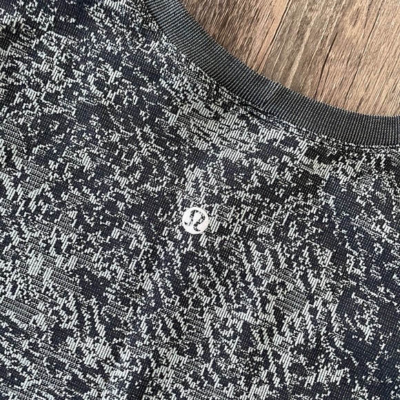 Lululemon Rest Less Pullover - Picture 5 of 6